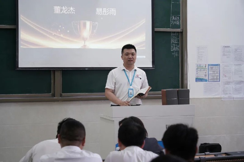 1686304081673404.jpg eab88f37e73b2d0f6b9932de698ebfa.jpg