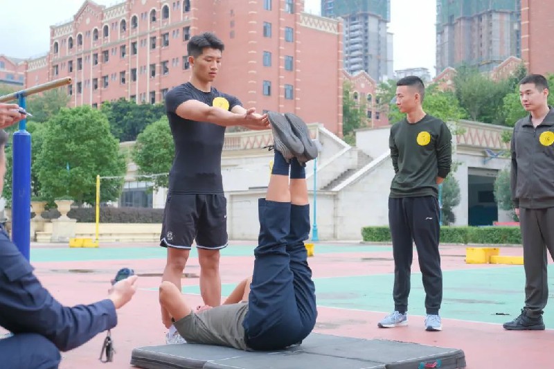 1697508207114989.jpg 16.jpg