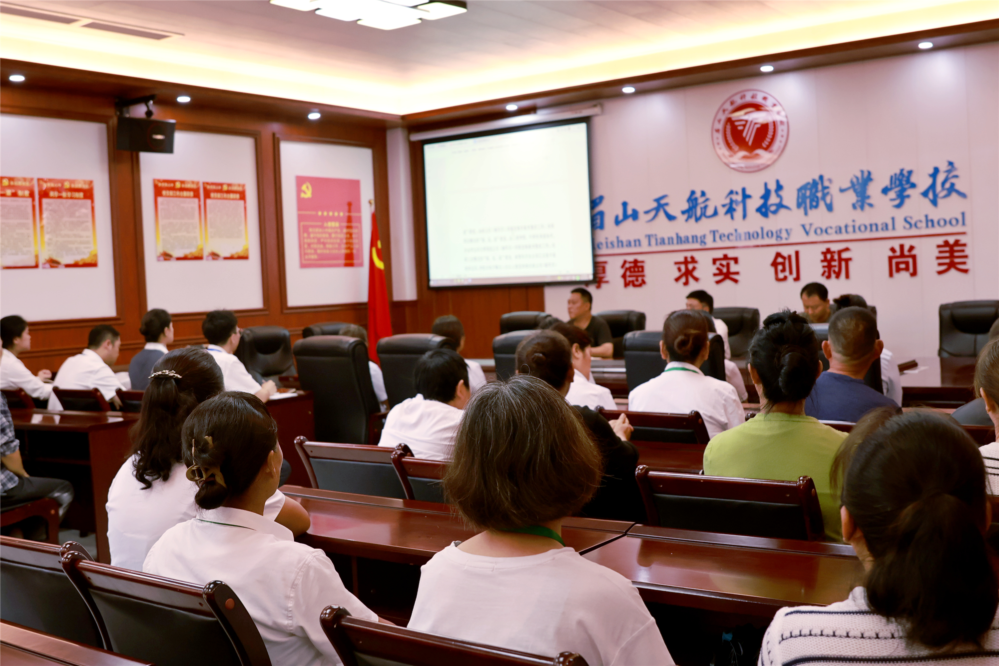 1758186004120915.jpg IMG_9883.JPG