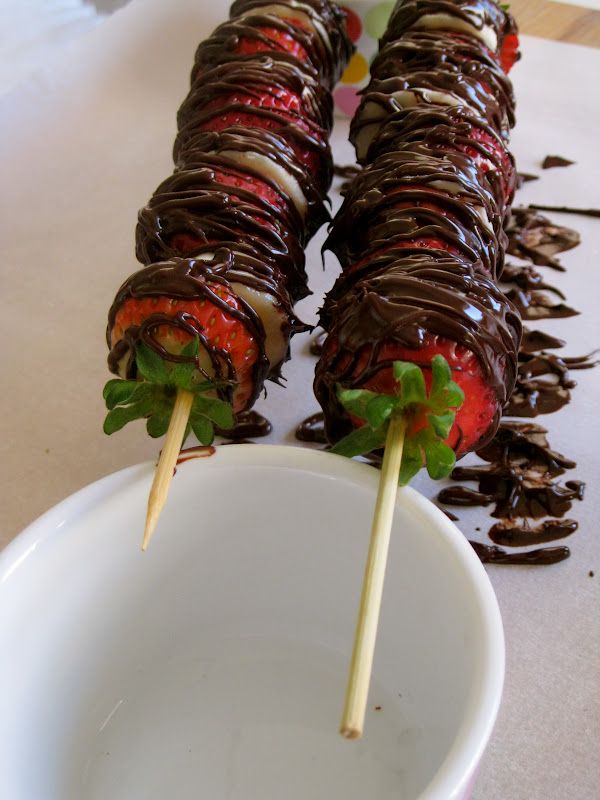 Chocolate Drizzled Strawberry Banana On Skewers: My Take On The Godiva's Creations